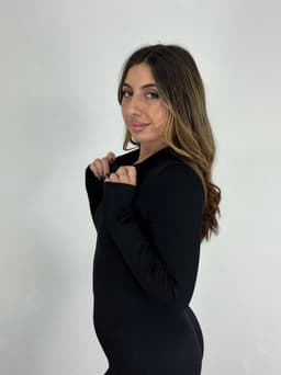 Catsuit Acanalado con Cierre Frontal Nora por mayor ($690 c/u mínimo 6 unidades) - imagen
