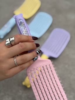Peine cepillo para cabello por mayor ($90c/u mínimo 12 unidades) - imagen