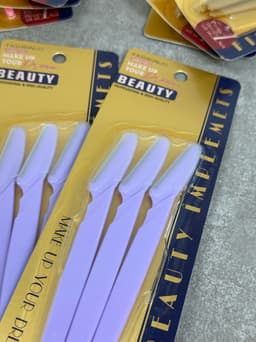 Set de 3 perfiladores para cejas por mayor ( Pack de 12 set de 3 a $40 c/u ) - imagen