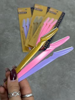 Set de 3 perfiladores para cejas por mayor ( Pack de 12 set de 3 a $40 c/u ) - imagen