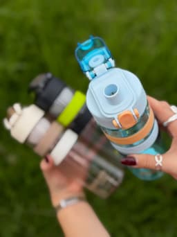 Botella Moira por mayor ( Pack de 12 unidades por $120 c/u) - imagen