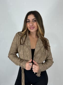 Campera cuerina con cinto por mayor ( Pack de 12 a $ 890 c/u ) - imagen