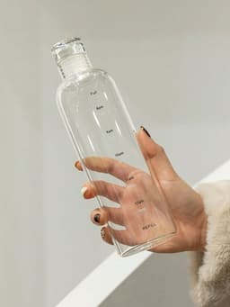 Botella de cristal con marcador de horarios 500ml por mayor ( Pack de 12 a $ 90 c/u ) - imagen