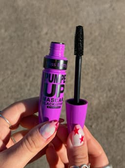 Mascara de Pestaña Resistente al Agua - imagen