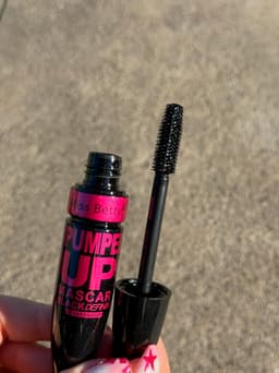 Mascara de Pestaña Resistente al Agua - imagen