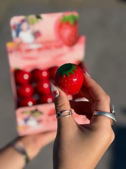 Balsamo para labios de frutilla - imagen