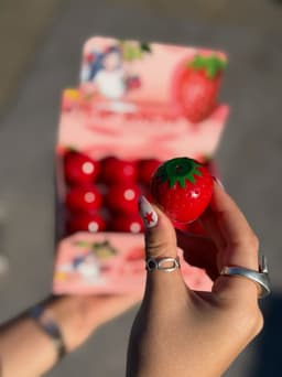 Balsamo para labios de frutilla - imagen