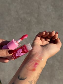Labial gloss de brillito - imagen