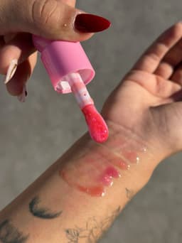 Labial gloss de brillito - imagen