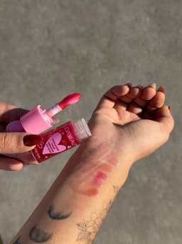 Labial gloss de brillito - imagen