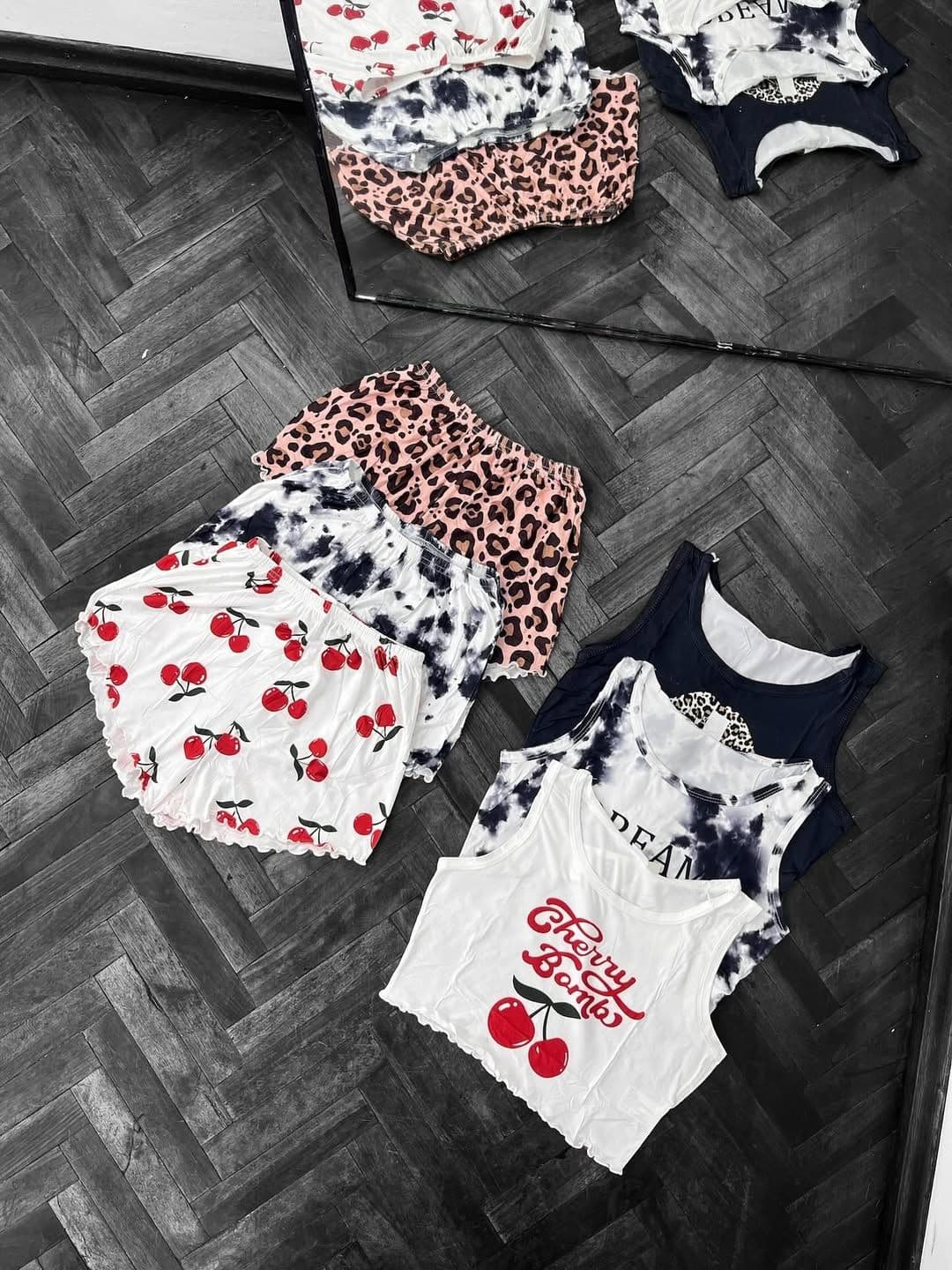 Conjunto de pijama de musculosa y short