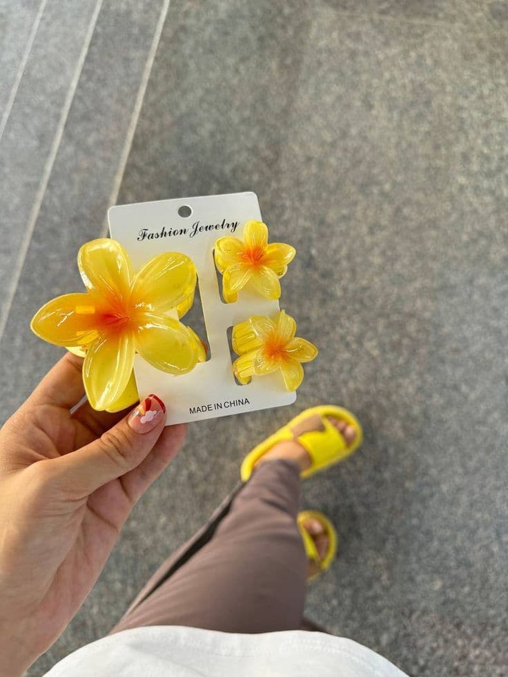 Set de 3 pinzas de flor por MAYOR ($50 c/u paquete de 12 unidades)